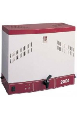Дистиллятор с резервуаром для хранения GFL 2002, 2 л/час, 2,3 мкСм/см